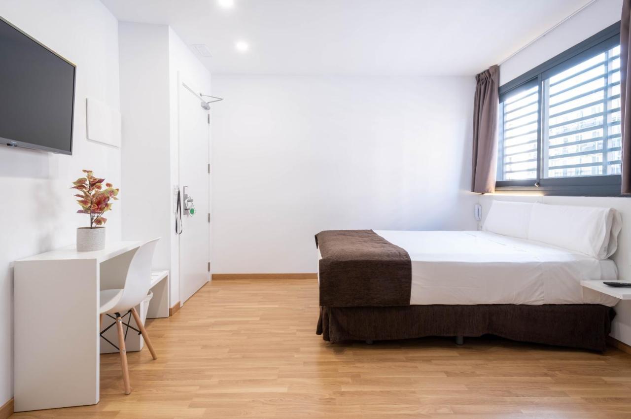 Hotel Bestprice Gerona Exterior foto